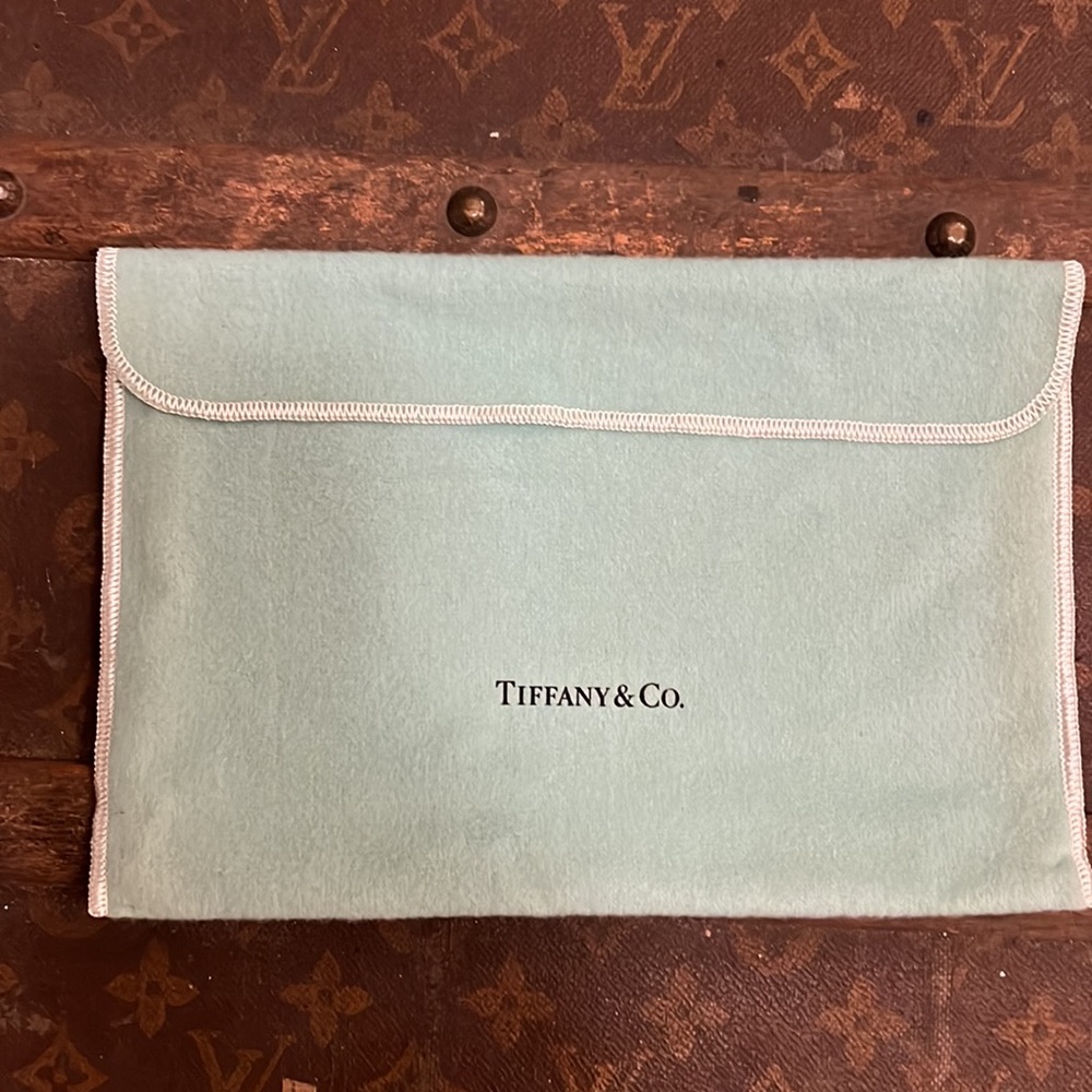 - SOLD - TIFFANY & CO Lizard Travel Wallet - Picture 15 of 16